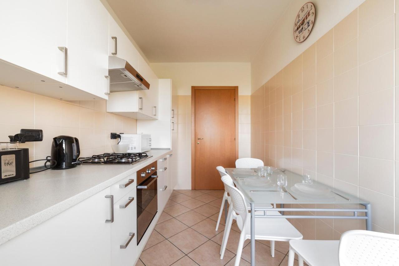 Milano Rogoredo Apt With Terrace! 아파트 외부 사진