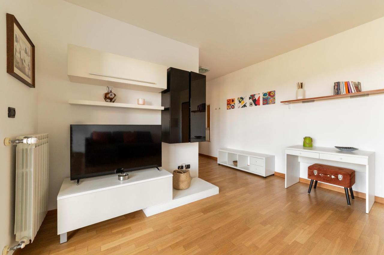 Milano Rogoredo Apt With Terrace! 아파트 외부 사진