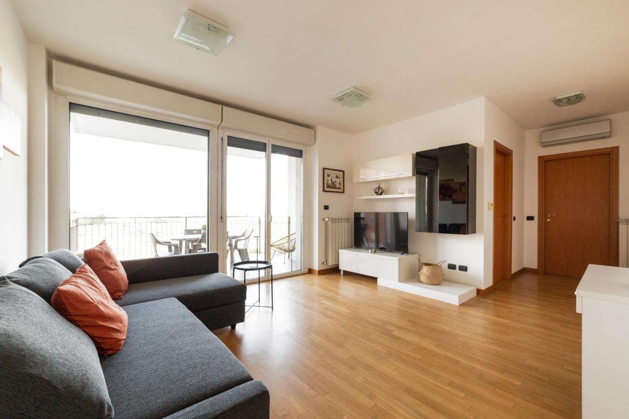 Milano Rogoredo Apt With Terrace! 아파트 외부 사진