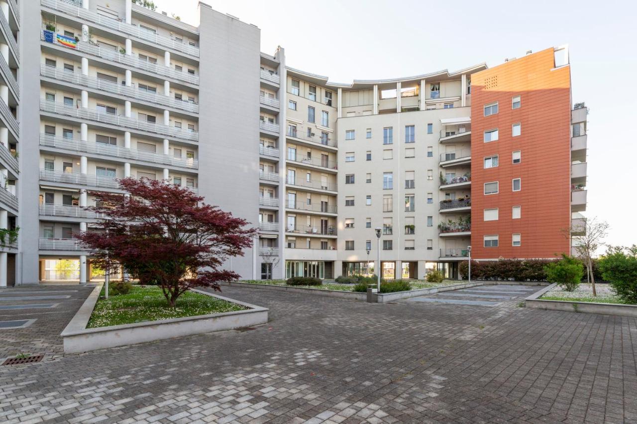 Milano Rogoredo Apt With Terrace! 아파트 외부 사진