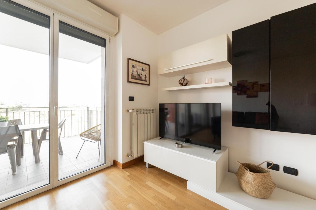 Milano Rogoredo Apt With Terrace! 아파트 외부 사진